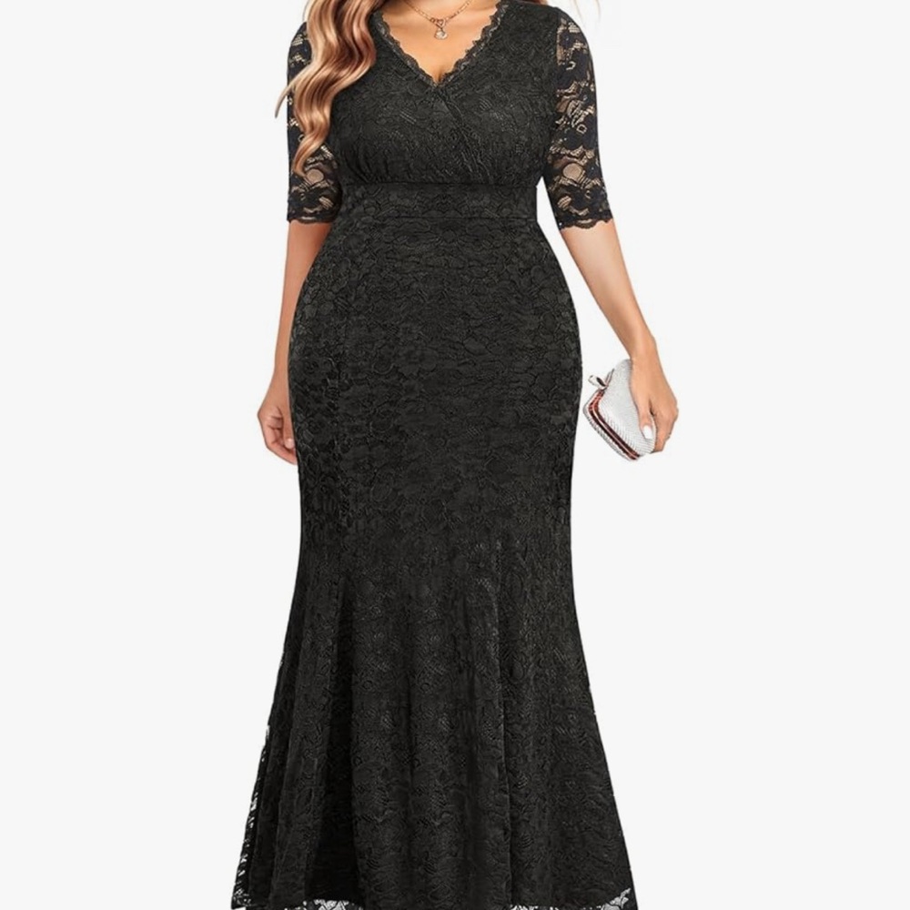 Elegant Black Lace Evening Gown